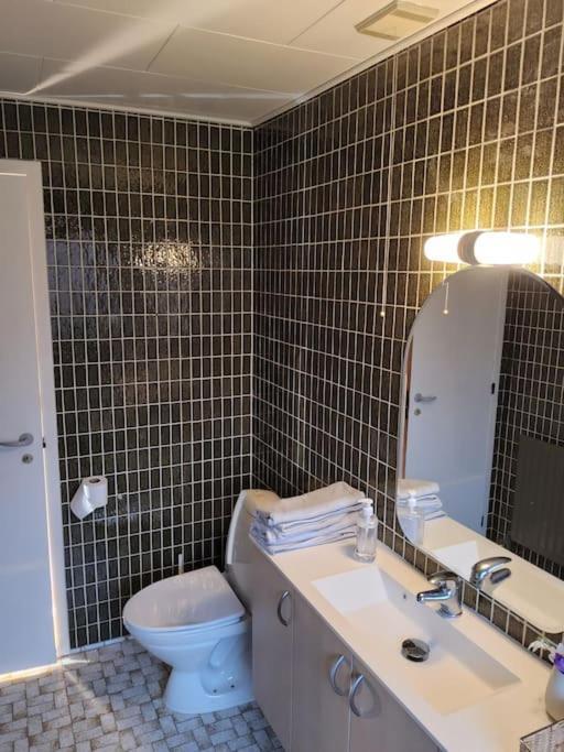 Family Friendly Apt B, 900M To Lego House, Parking, Legoland, Lalandia Billund Buitenkant foto